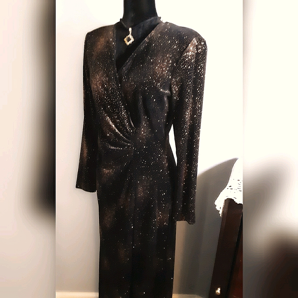 GORGEOUS  Evening Dress, Blk Velvet w/Bling, sz 10